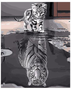 Kitten and grown reflection